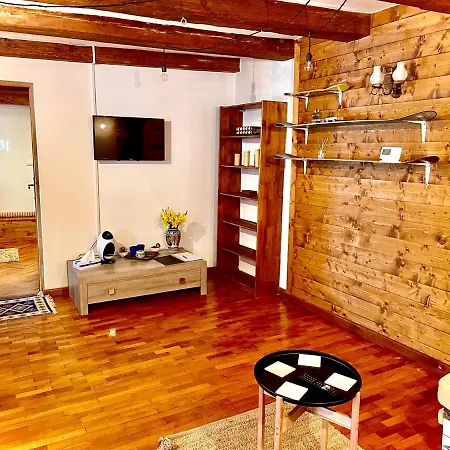 Apartament Rustic In Centrul Istoric * Brasov
